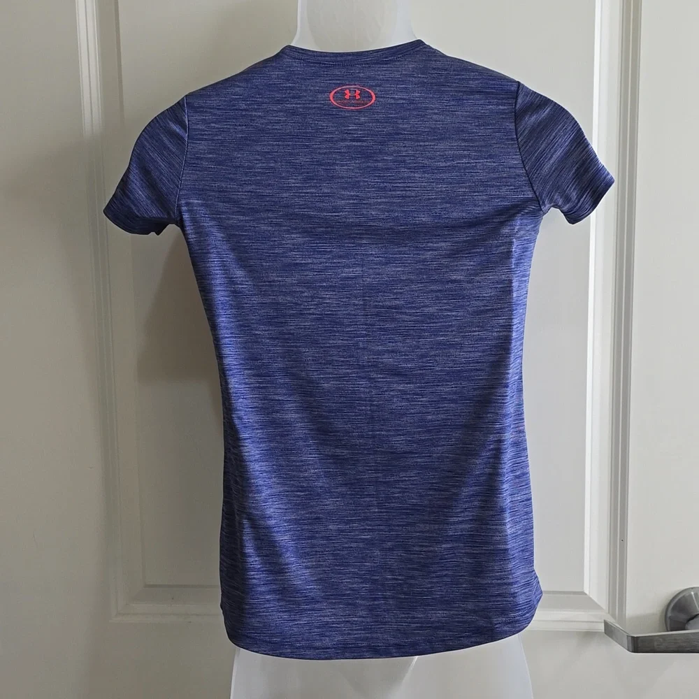 Under‎ Armour T-shirt Size Youth Large New Never Worn